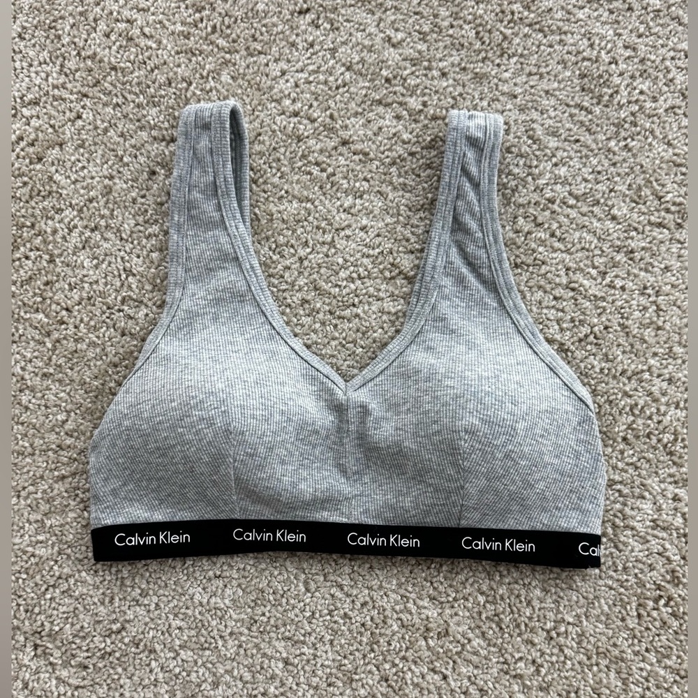Calvin Klein Women's Gray Bralette Size M